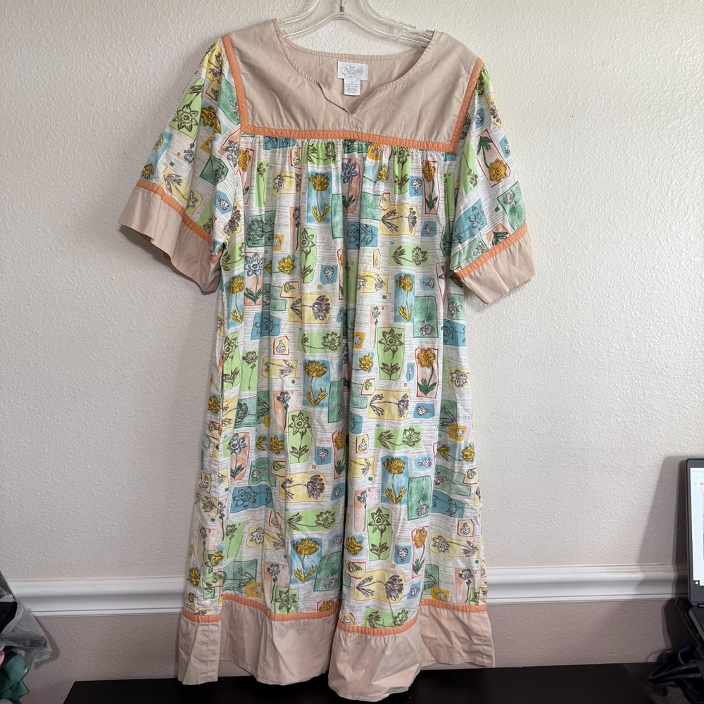GO Softly Patio Dress Women Small Beige Blue Floral Garden Ruffle Short Sleeve